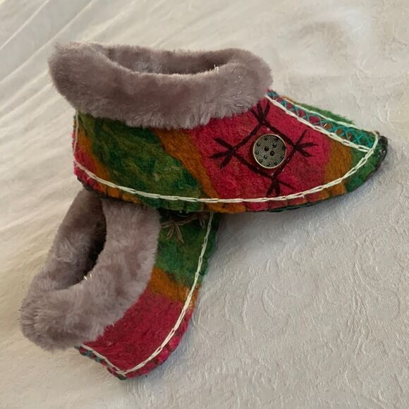 Hand Crafted Felted Wool Shoes Slippers Baby Kid - Picture 3 of 15